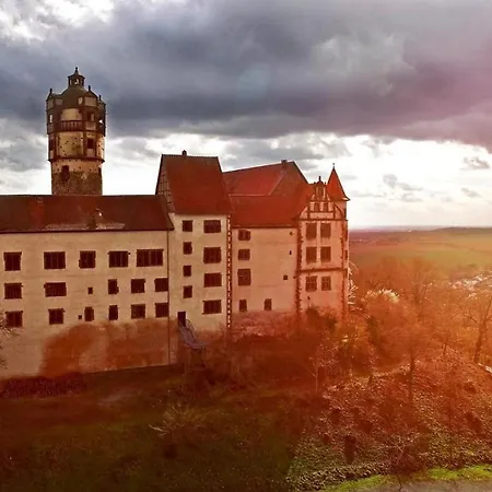 Zur Krone 酒店 Ronneburg (Hessen)