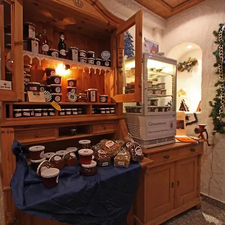 Zur Krone 3* Ronneburg (Hessen)